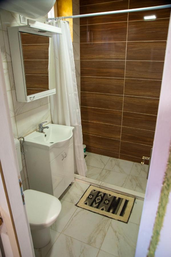 Apartmani Kacara Sremski Karlovci Exterior photo